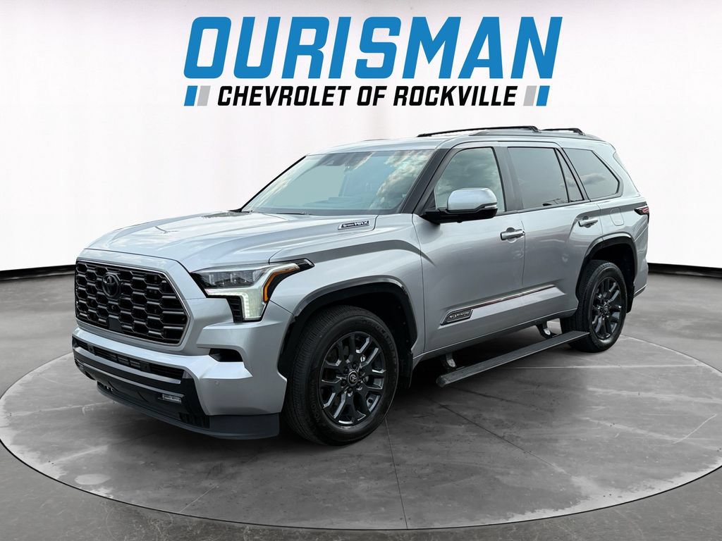 Used 2025 Toyota Sequoia Platinum AWD/4WD image 2