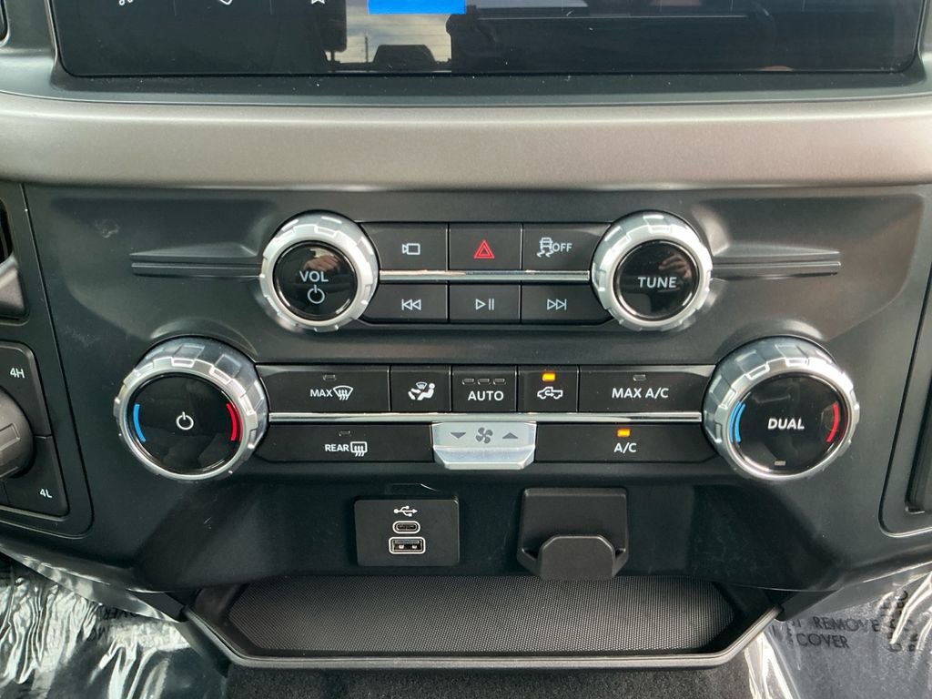 Used 2025 Ford F150 XLT w/ Equipment Group 301A Standard image 20