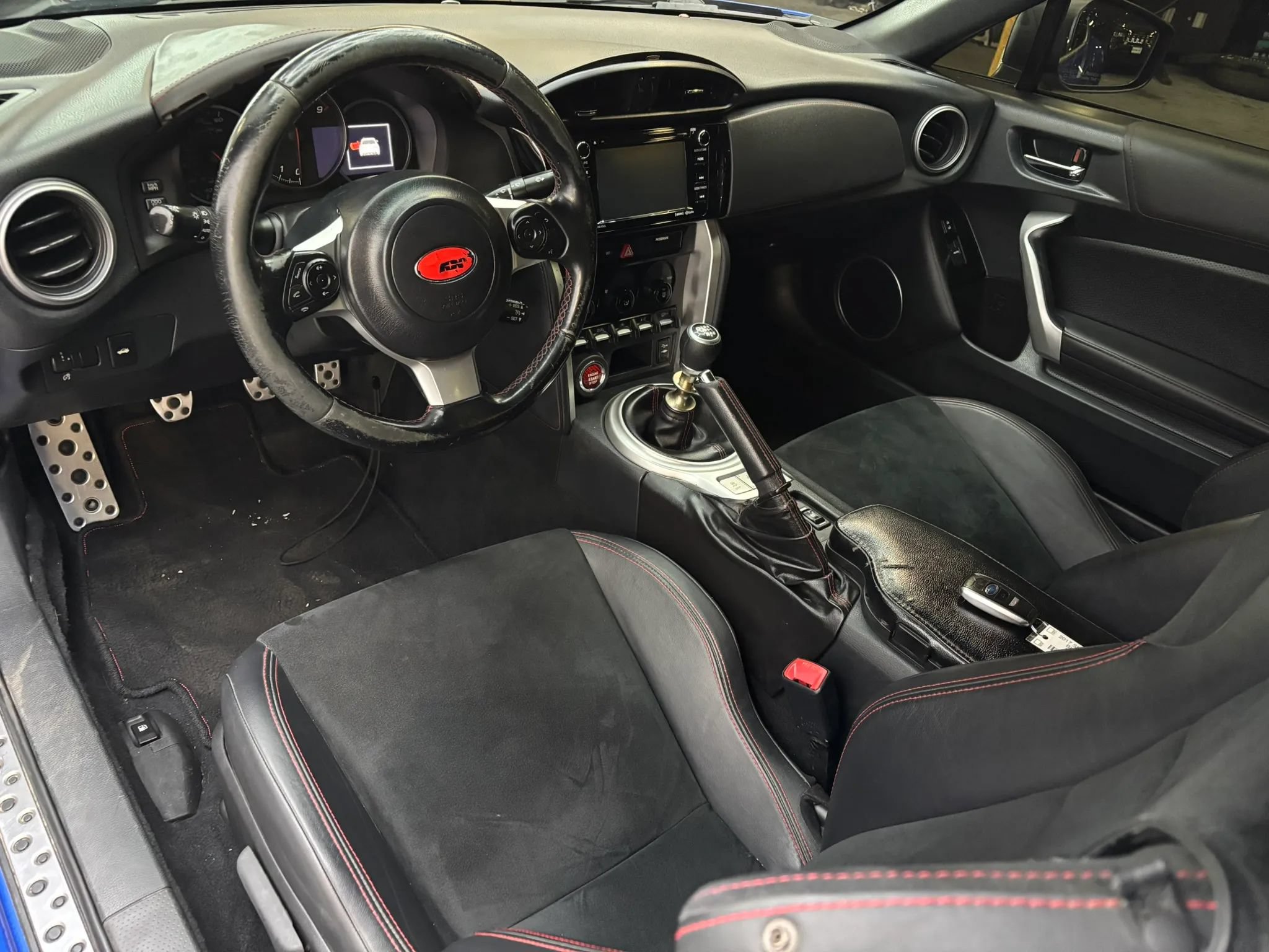Used 2017 Subaru BRZ Limited w/ Performance Package RWD image 13