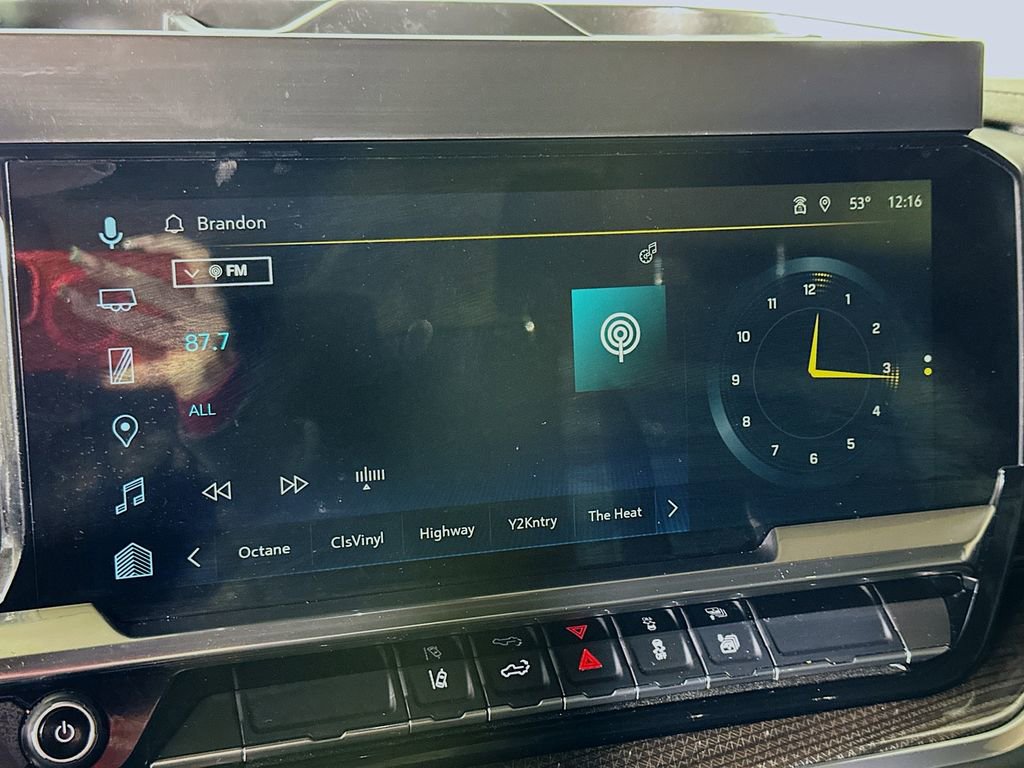 Used 2025 Chevrolet Silverado 2500 LT w/ Convenience Package image 29