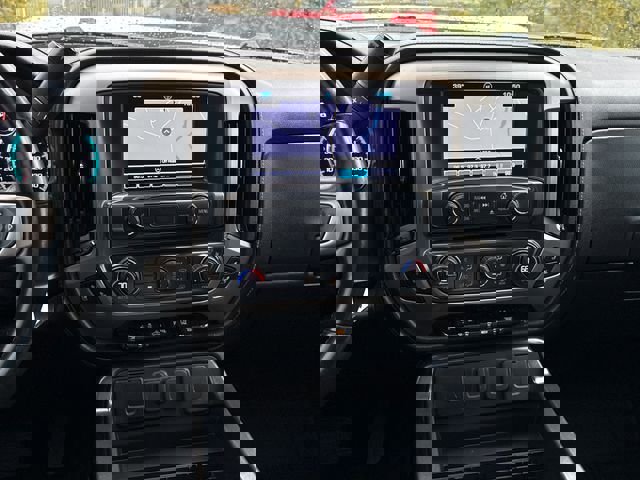 Used 2018 GMC Sierra 3500 Denali w/ Duramax Plus Package image 19