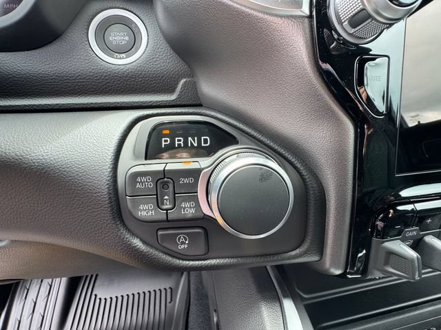 New 2026 RAM 1500 Big Horn AWD/4WD image 23