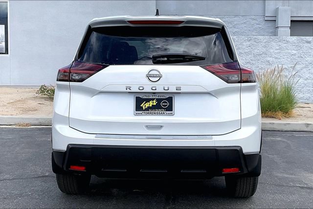 New 2026 Nissan Rogue SV FWD image 3
