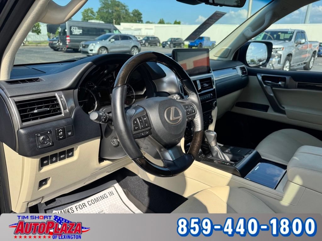 Used 2023 Lexus GX 460 Premium AWD/4WD image 3