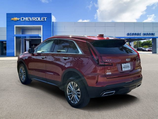 Used 2024 Cadillac XT4 Premium Luxury AWD/4WD image 3