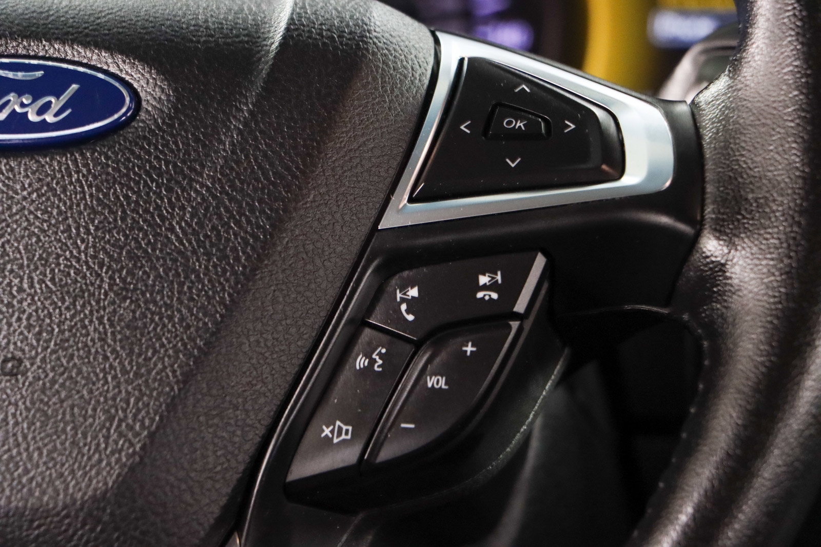 Used 2019 Ford Edge SEL w/ Equipment Group 201A image 14