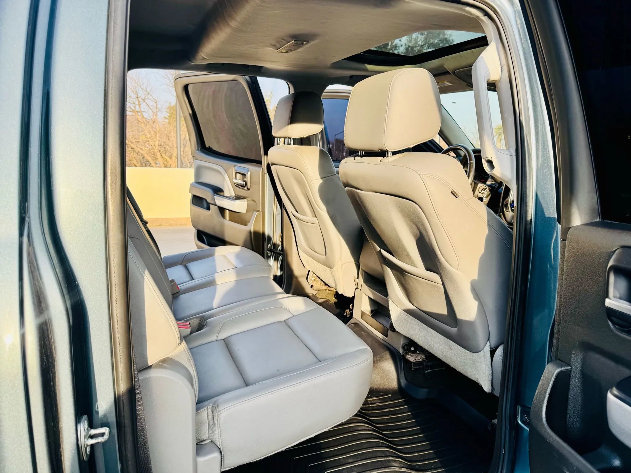 Used 2014 Chevrolet Silverado 1500 LTZ image 20