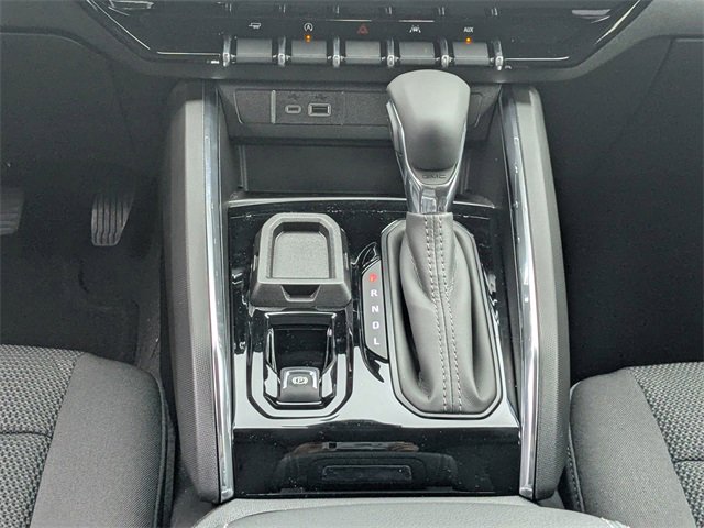 New 2026 GMC Canyon Elevation w/ Convenience Package image 19