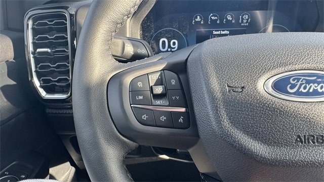 New 2025 Ford Ranger Lariat w/ FX4 Off-Road Package image 24