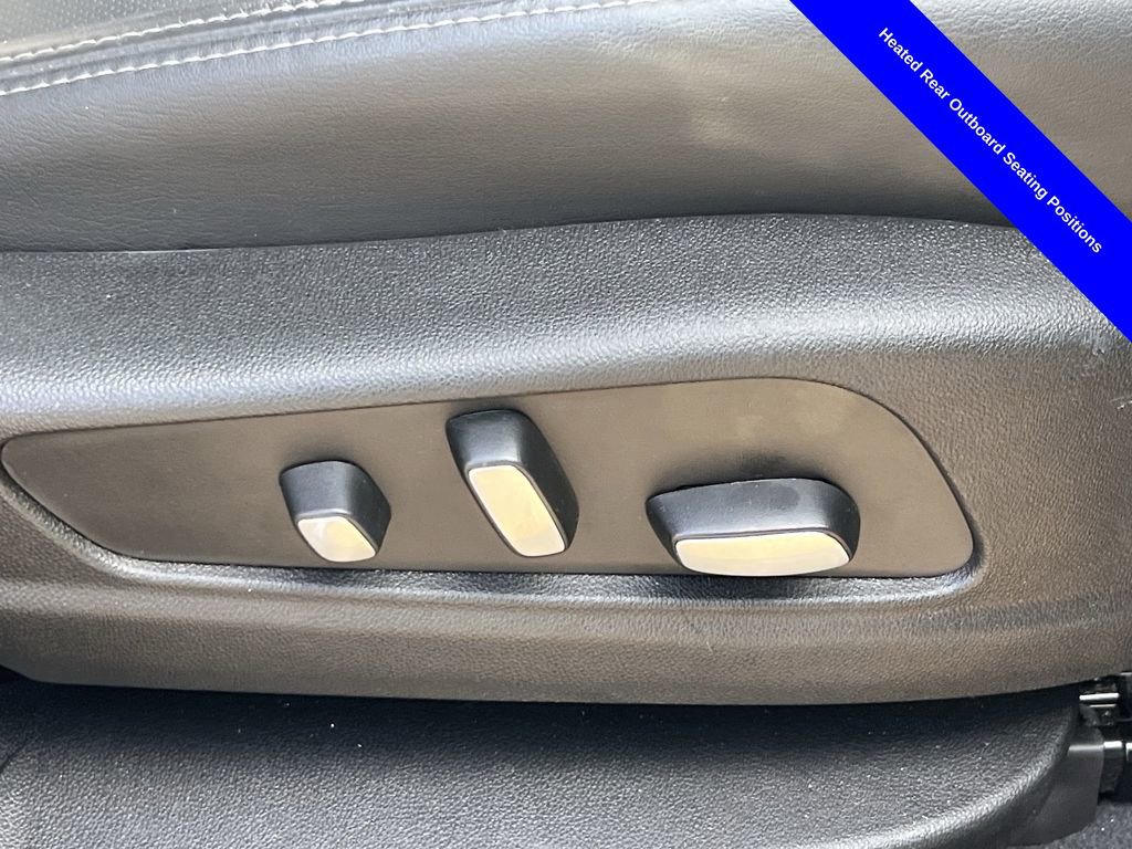 Used 2022 Cadillac XT6 Sport w/ Technology Package image 32