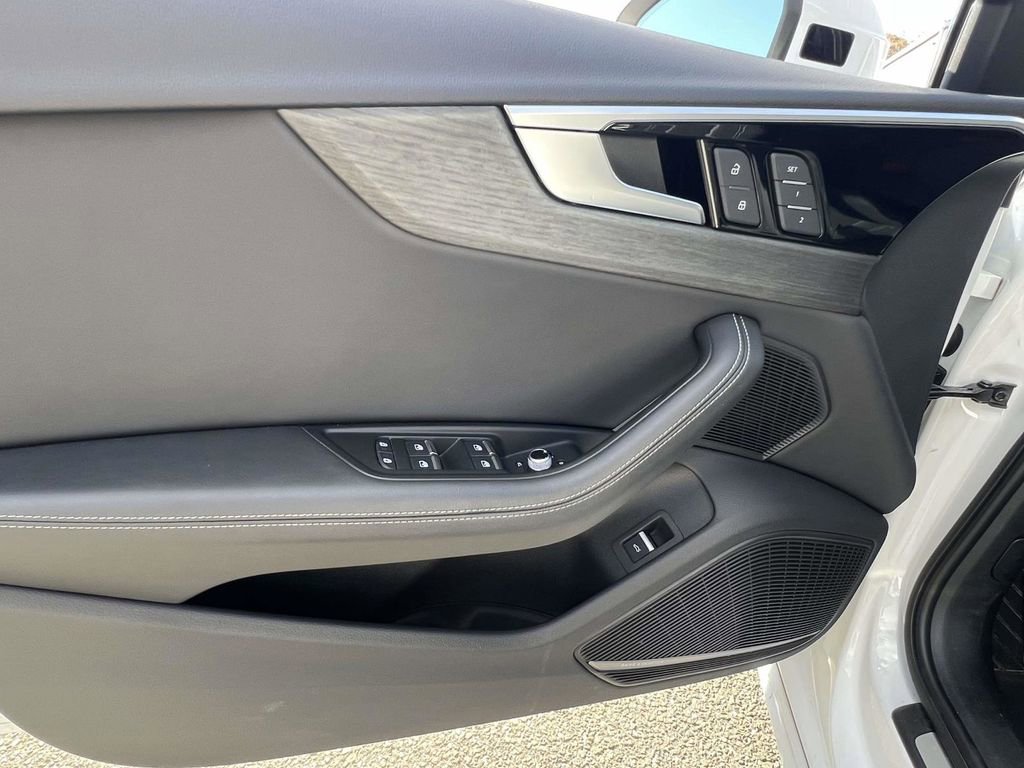 Used 2023 Audi A4 2.0T Premium Plus image 19