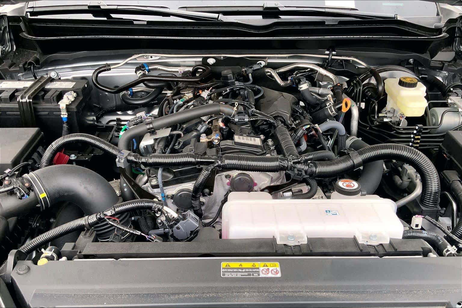 New 2025 Toyota Tacoma SR5 AWD/4WD image 16