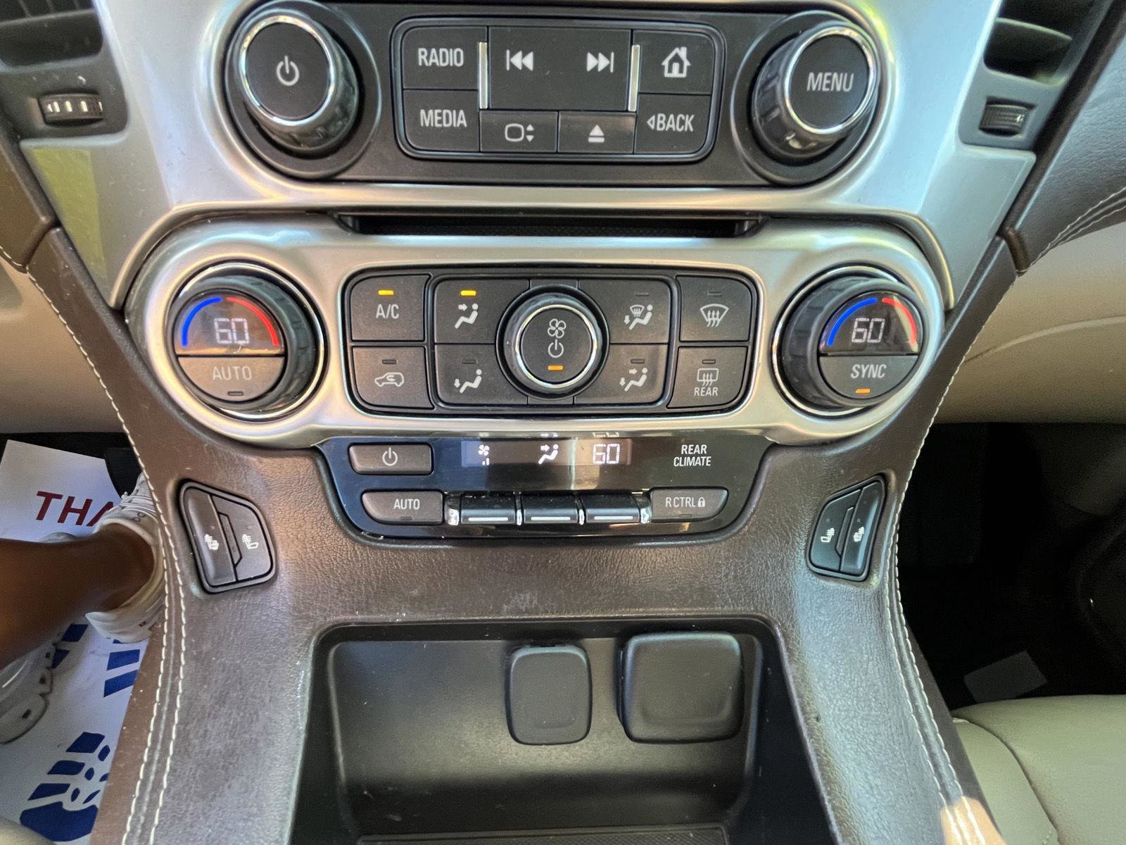 Used 2018 Chevrolet Tahoe LT image 11