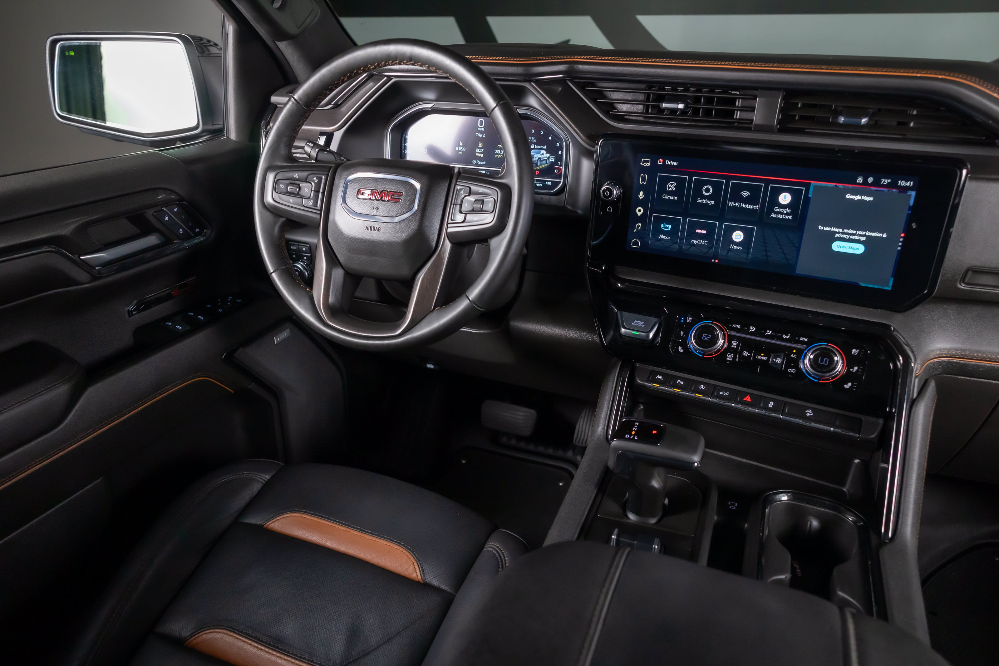 Used 2024 GMC Sierra 1500 AT4 w/ Technology Package AWD/4WD image 7