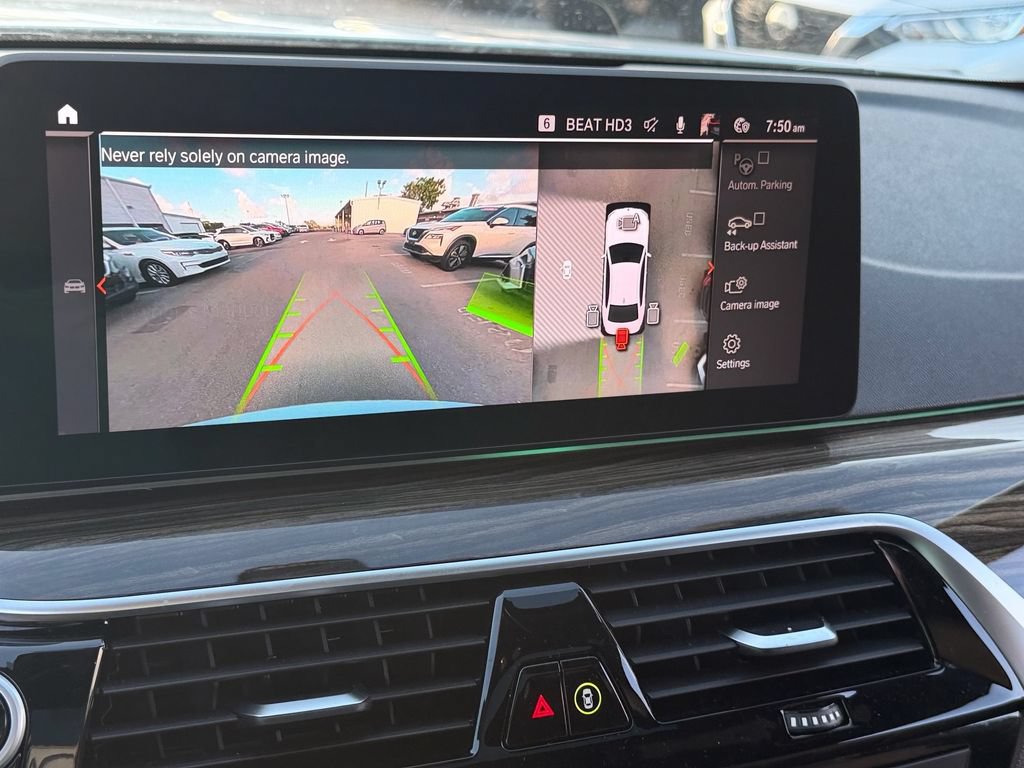 Used 2021 BMW 540i w/ Premium Package RWD image 21