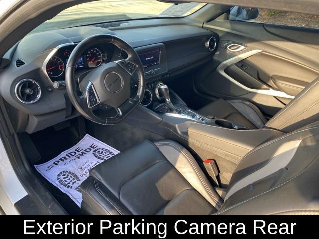 Used 2023 Chevrolet Camaro LT RWD image 10