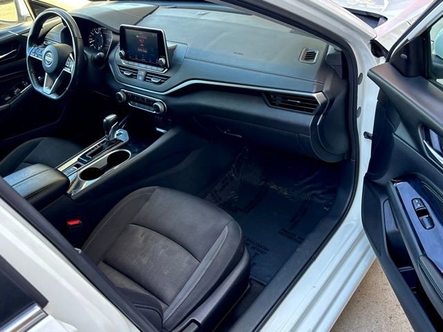 Used 2021 Nissan Altima 2.5 SV w/ SV Premium Package FWD image 29