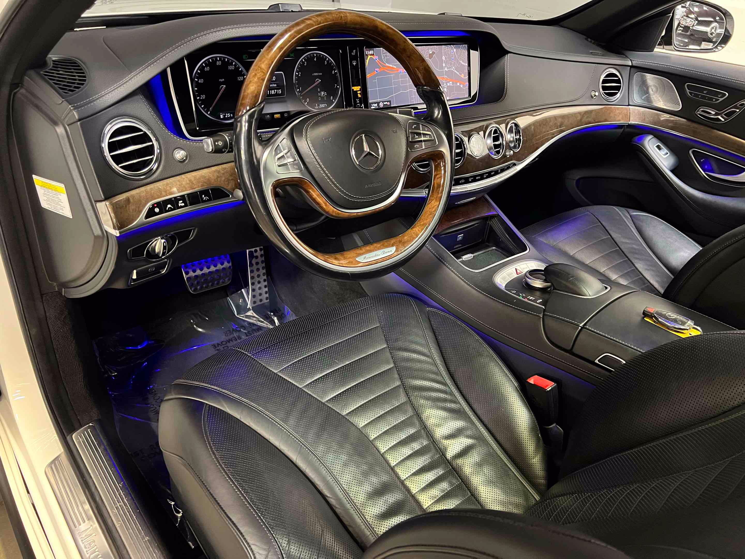 Used 2014 Mercedes-Benz S 550 Sedan image 3