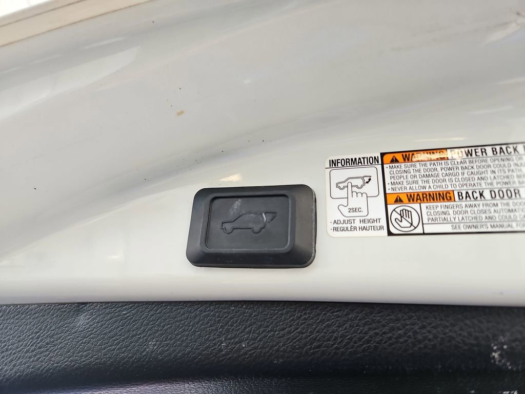 Used 2014 Toyota RAV4 Limited FWD image 29