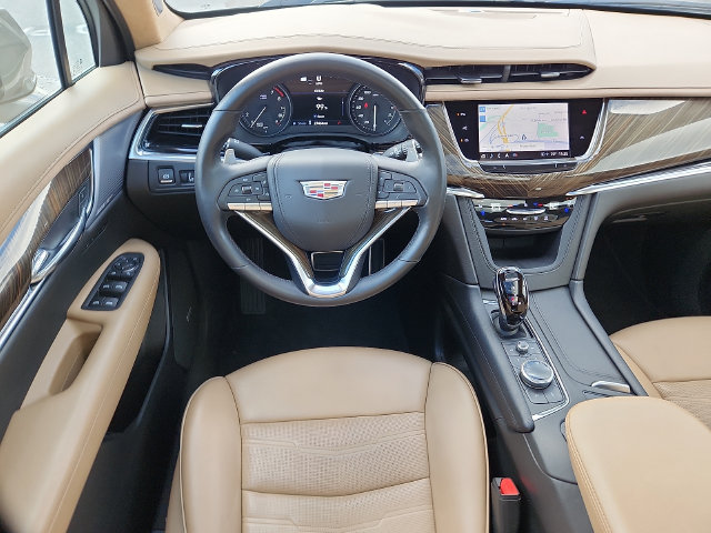 Certified 2022 Cadillac XT6 Sport w/ Platinum Package AWD/4WD image 11