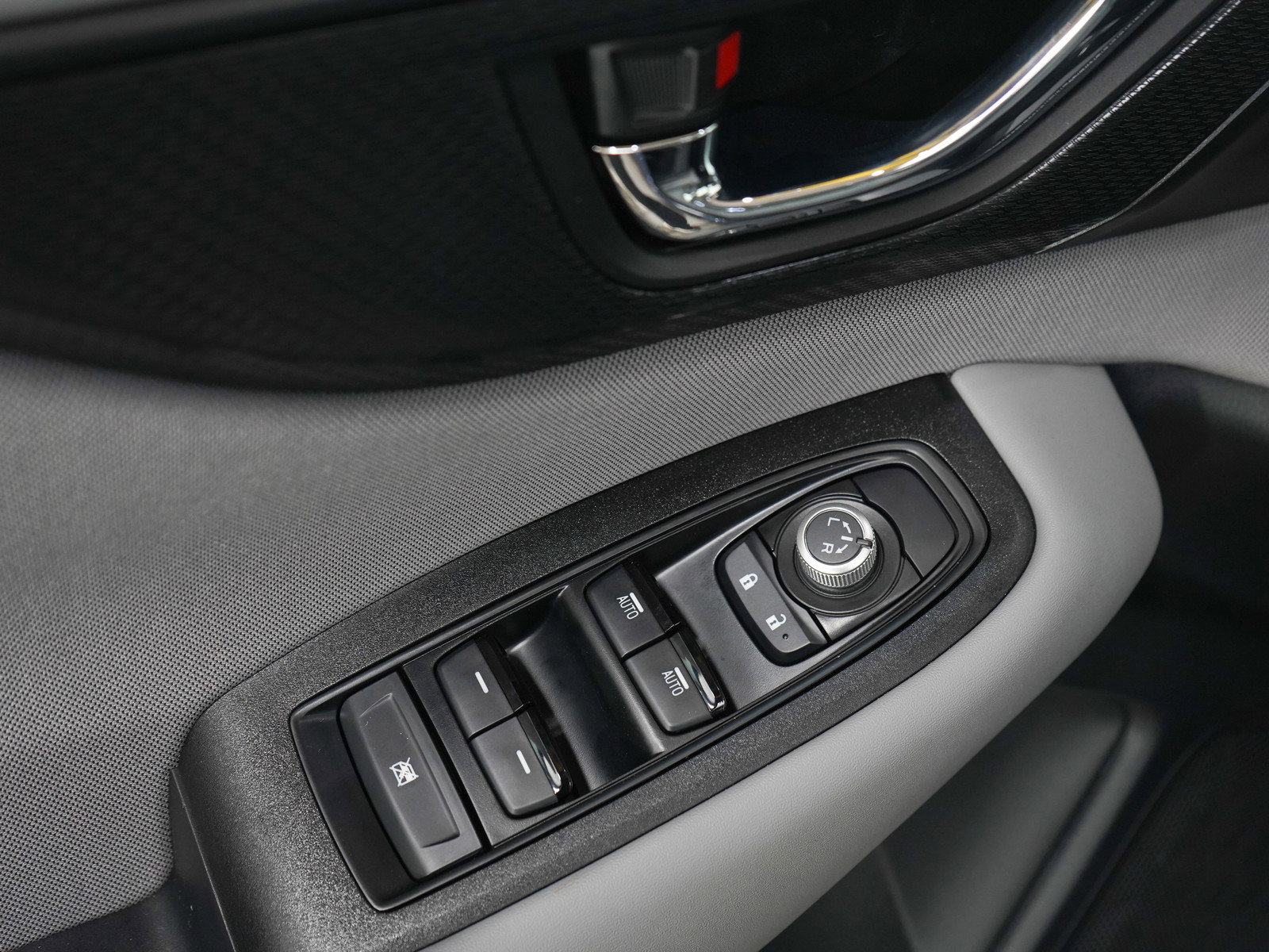 Certified 2025 Subaru Legacy Premium AWD/4WD image 18