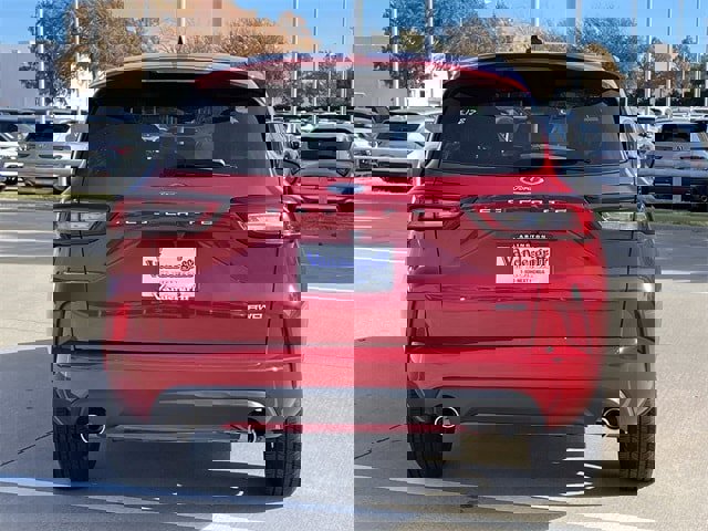 Used 2024 Ford Escape ST-Line image 5