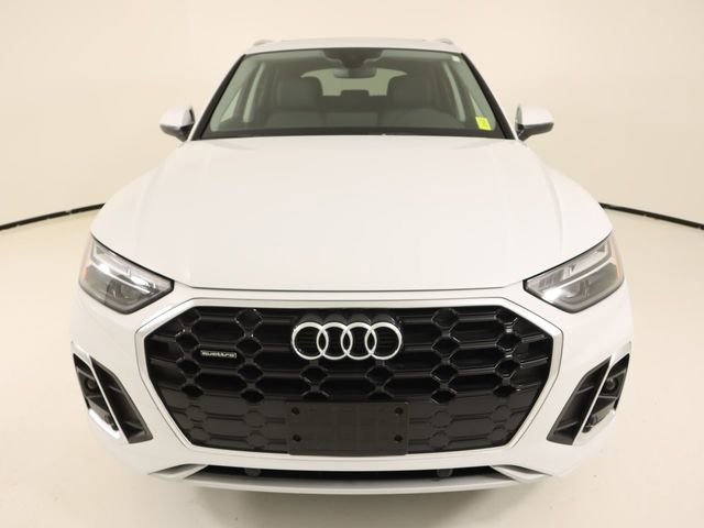 Certified 2023 Audi Q5 2.0T Premium w/ Convenience Package image 8