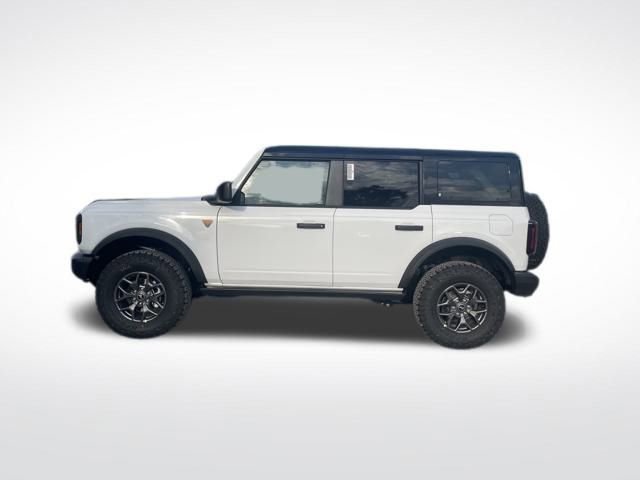New 2025 Ford Bronco Badlands image 2