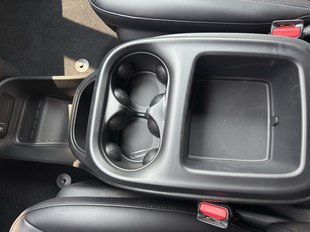 New 2026 Chrysler Pacifica Select w/ S Appearance Package FWD image 22