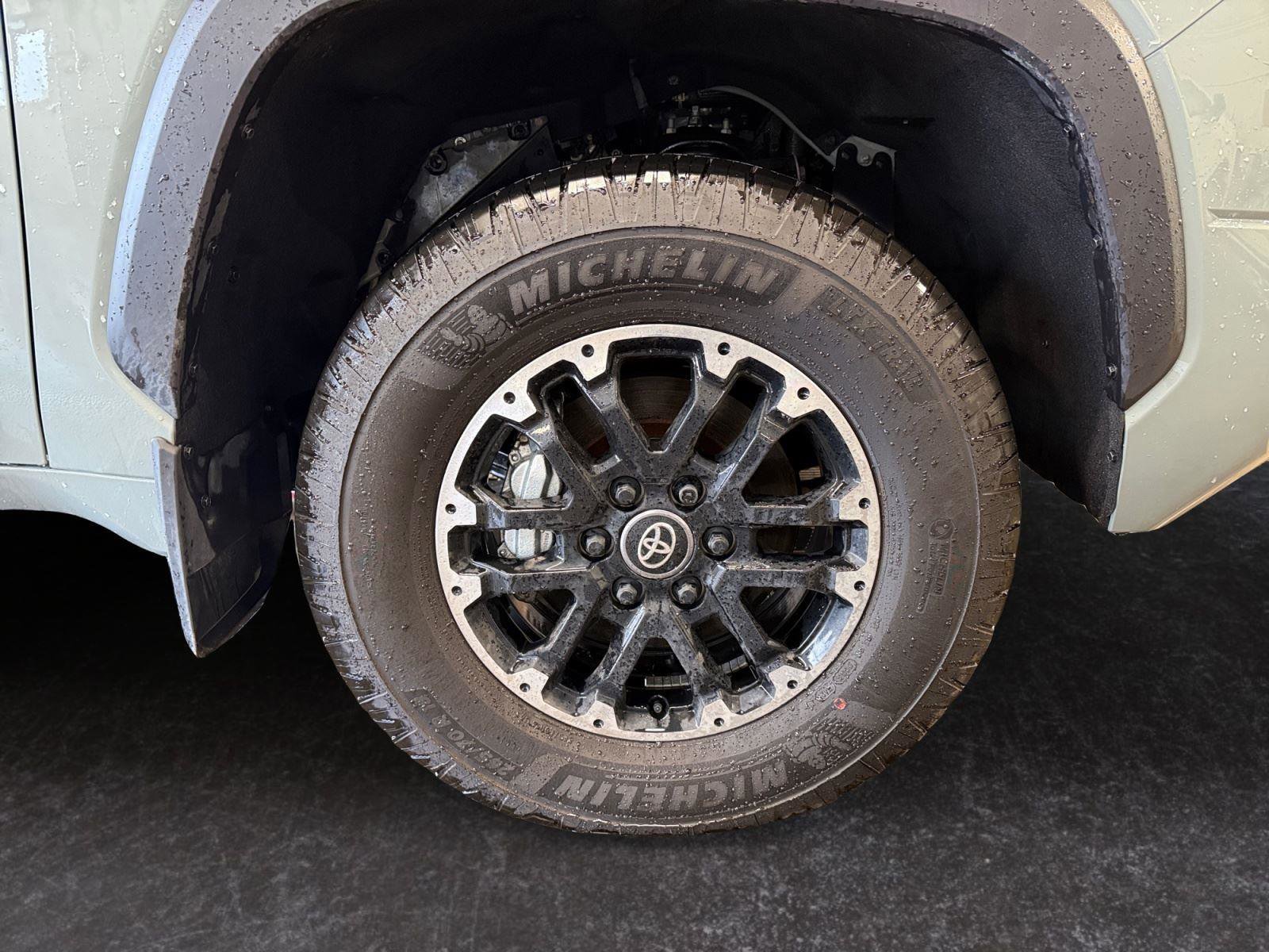 Used 2026 Toyota Tundra SR5 AWD/4WD image 28