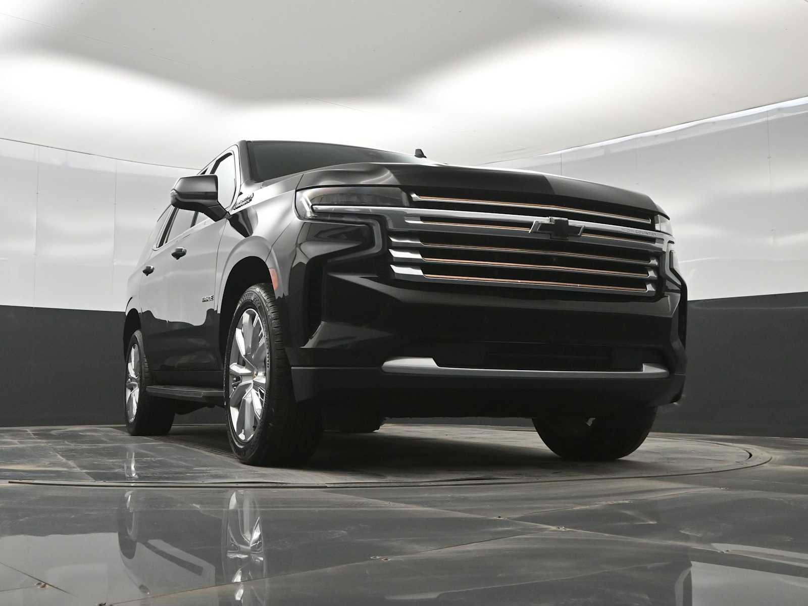 Used 2021 Chevrolet Tahoe High Country image 33