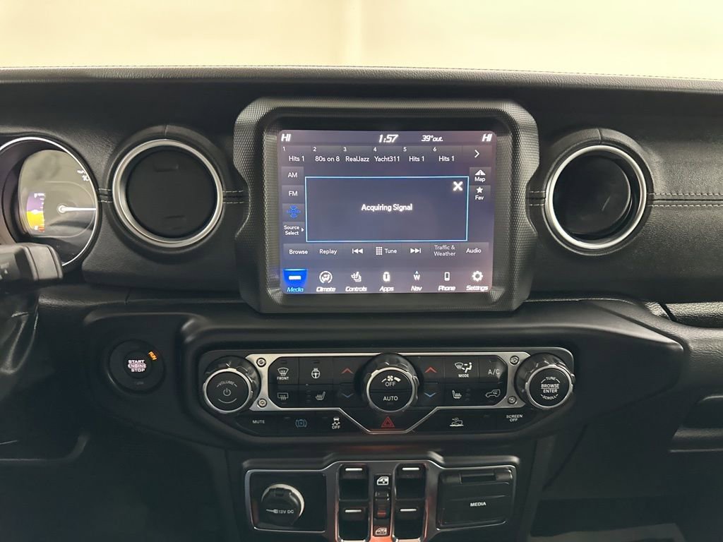 Used 2023 Jeep Wrangler Unlimited Sahara w/ Cold Weather Group image 36