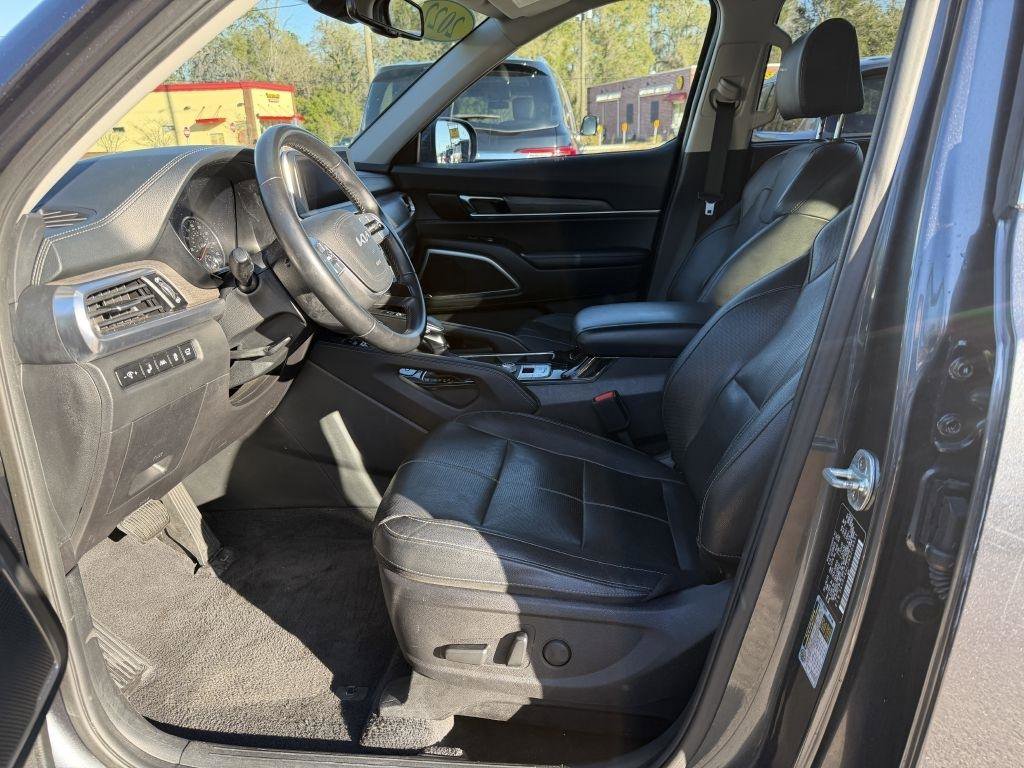 Used 2022 Kia Telluride EX w/ EX Premium Package image 9