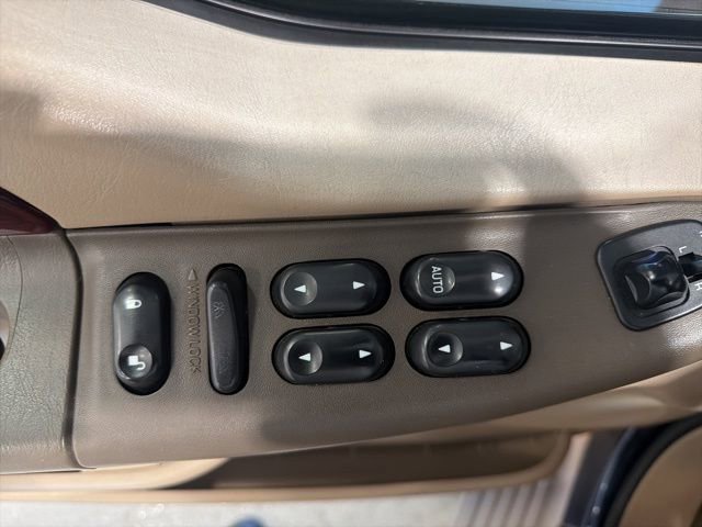 Used 2004 Ford Excursion Eddie Bauer image 20