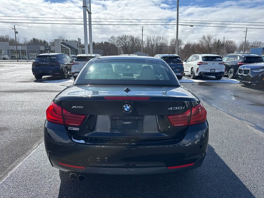 Used 2018 BMW 430i xDrive Convertible image 19