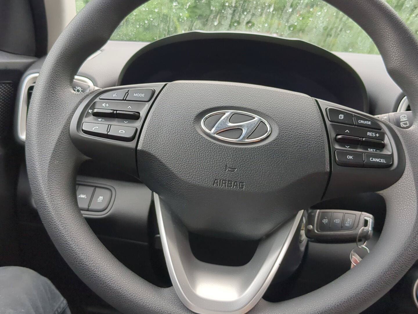 Used 2021 Hyundai Venue SE FWD image 10