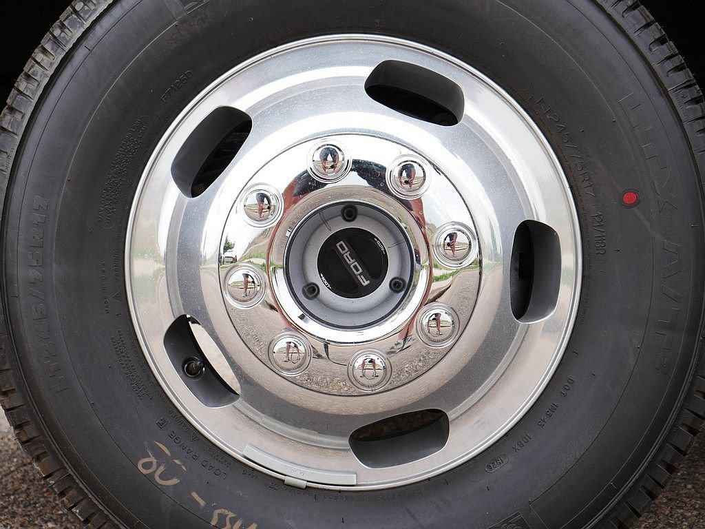 Used 2026 Ford F350 Platinum AWD/4WD image 48