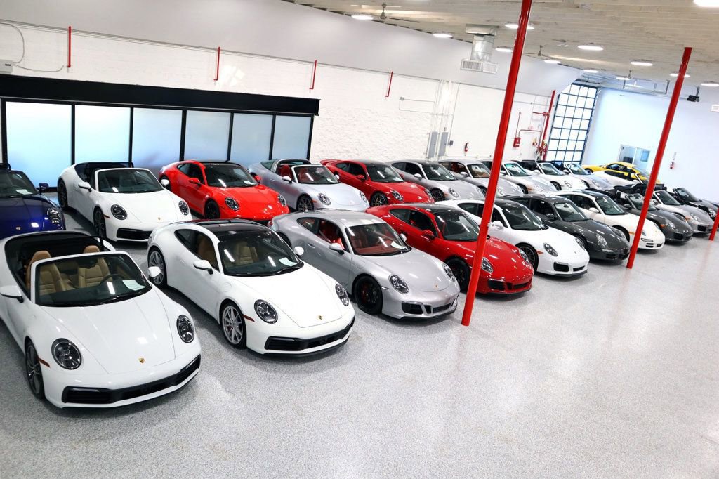 Used 2023 Porsche 911 Carrera T image 37