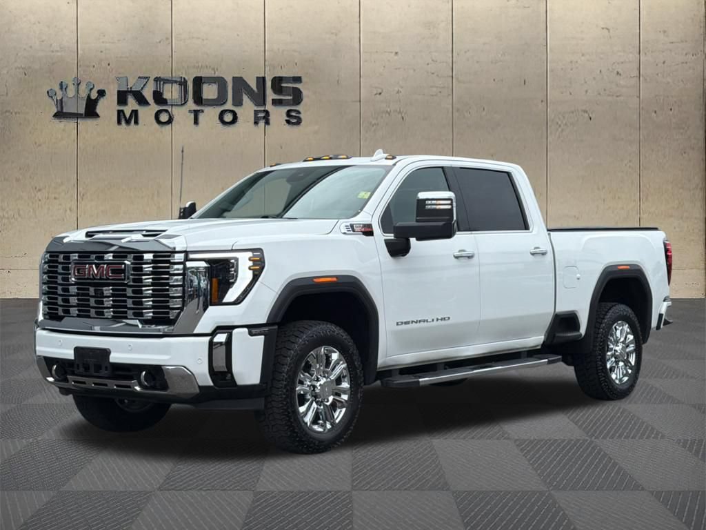 Used 2024 GMC Sierra 3500 Denali AWD/4WD video 1