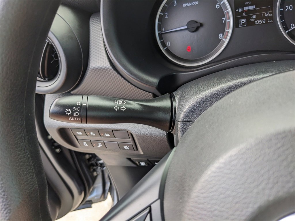 Used 2022 Nissan Kicks S image 32