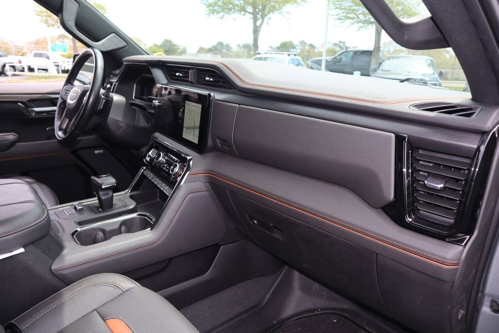 Used 2023 GMC Sierra 1500 AT4 w/ AT4 Preferred Package AWD/4WD image 26