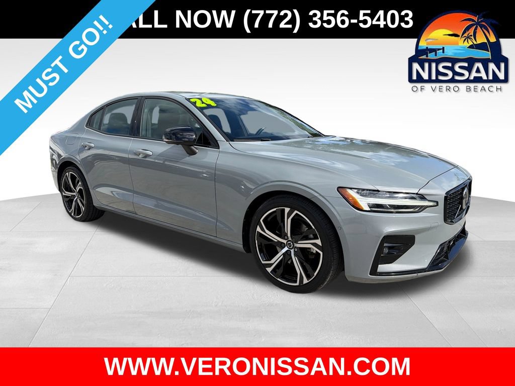 Used 2024 Volvo S60 B5 Plus FWD image 1