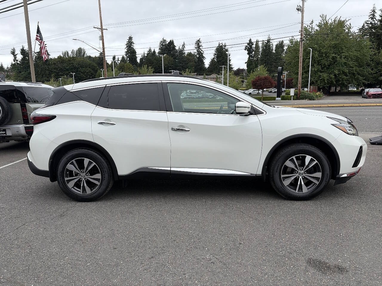 Used 2019 Nissan Murano SV AWD/4WD image 13