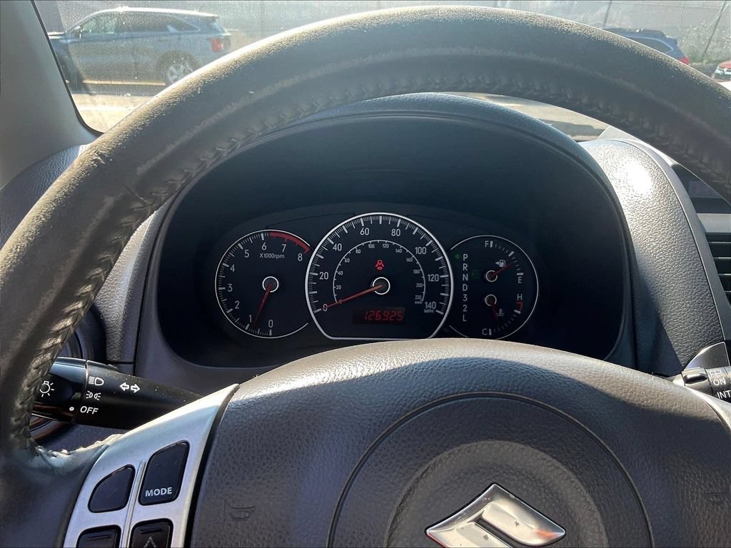 Used 2009 Suzuki SX4 AWD Hatchback image 12