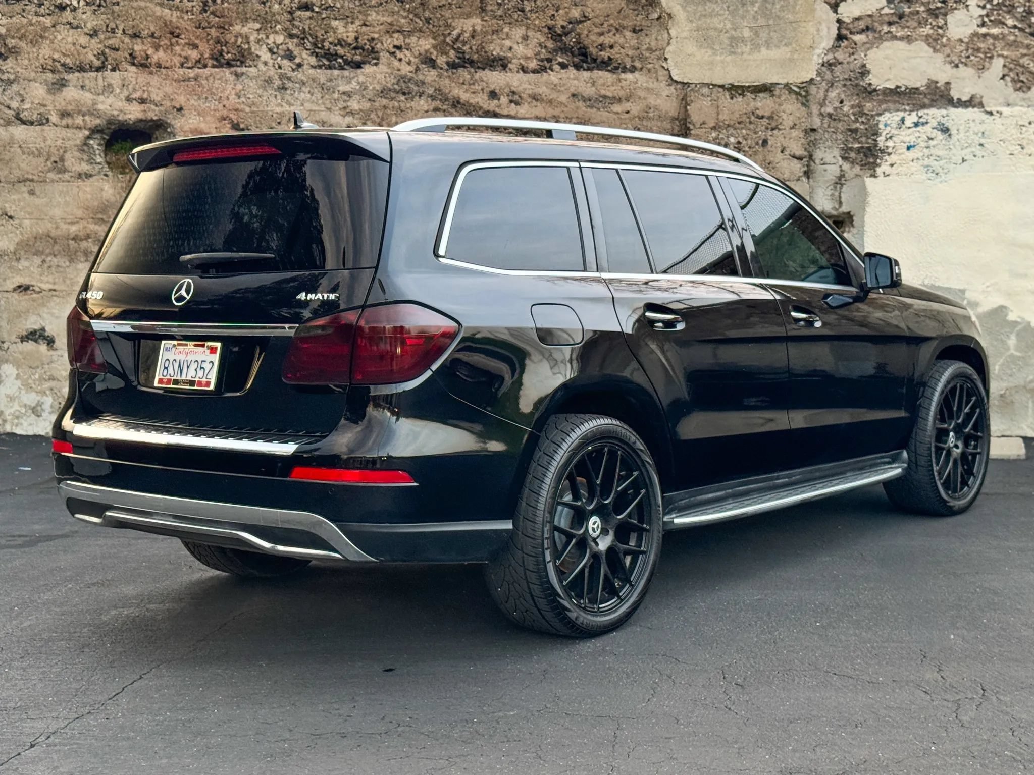 Used 2014 Mercedes-Benz GL 450 4MATIC image 4