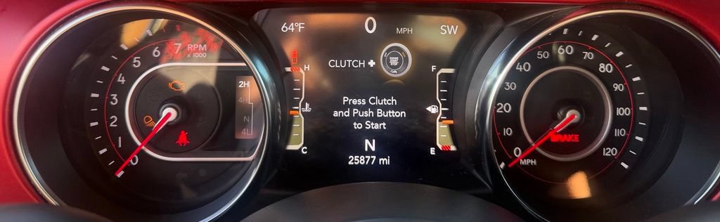 Used 2022 Jeep Gladiator Rubicon w/ Cold Weather Group AWD/4WD image 14