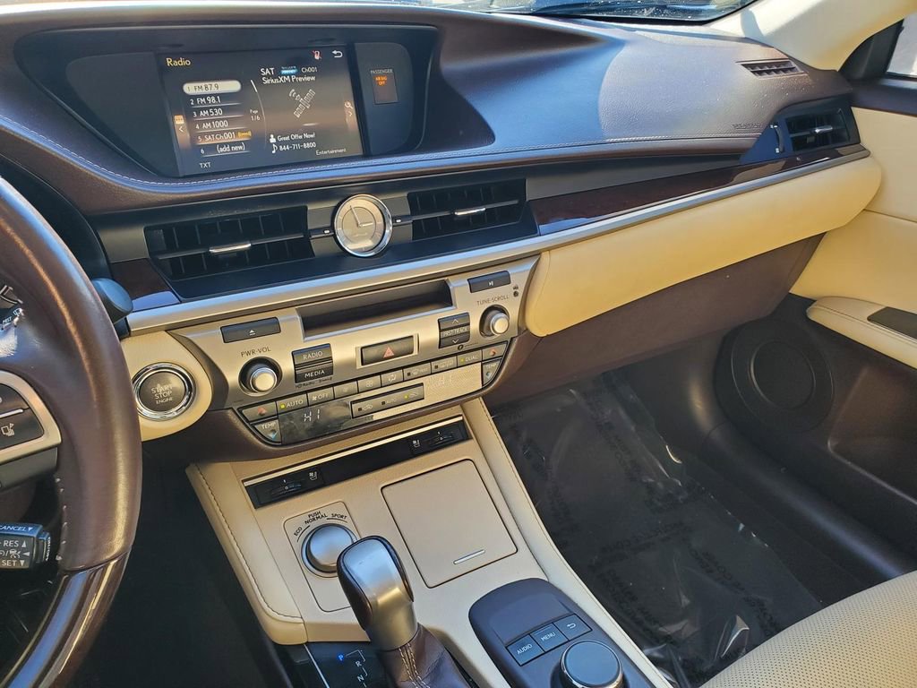 Used 2018 Lexus ES 350 w/ Premier Package image 28