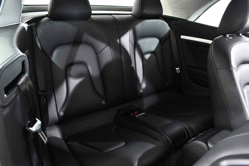 Used 2013 Audi A5 2.0T Premium image 18