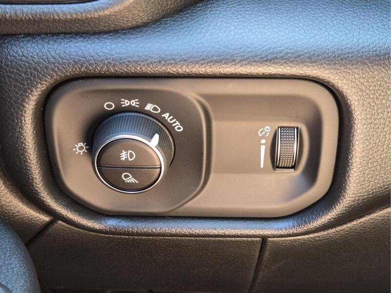 New 2026 RAM 2500 Tradesman AWD/4WD image 30