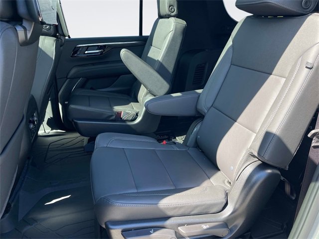 New 2026 Chevrolet Suburban Z71 w/ Z71 Off-Road Package image 19